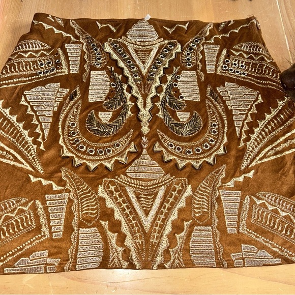 Embroidered Brown Skirt - Picture 2 of 4